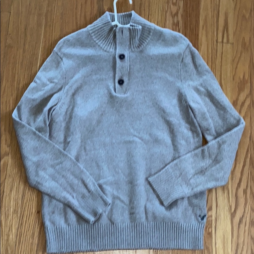 American eagle men’s sweater